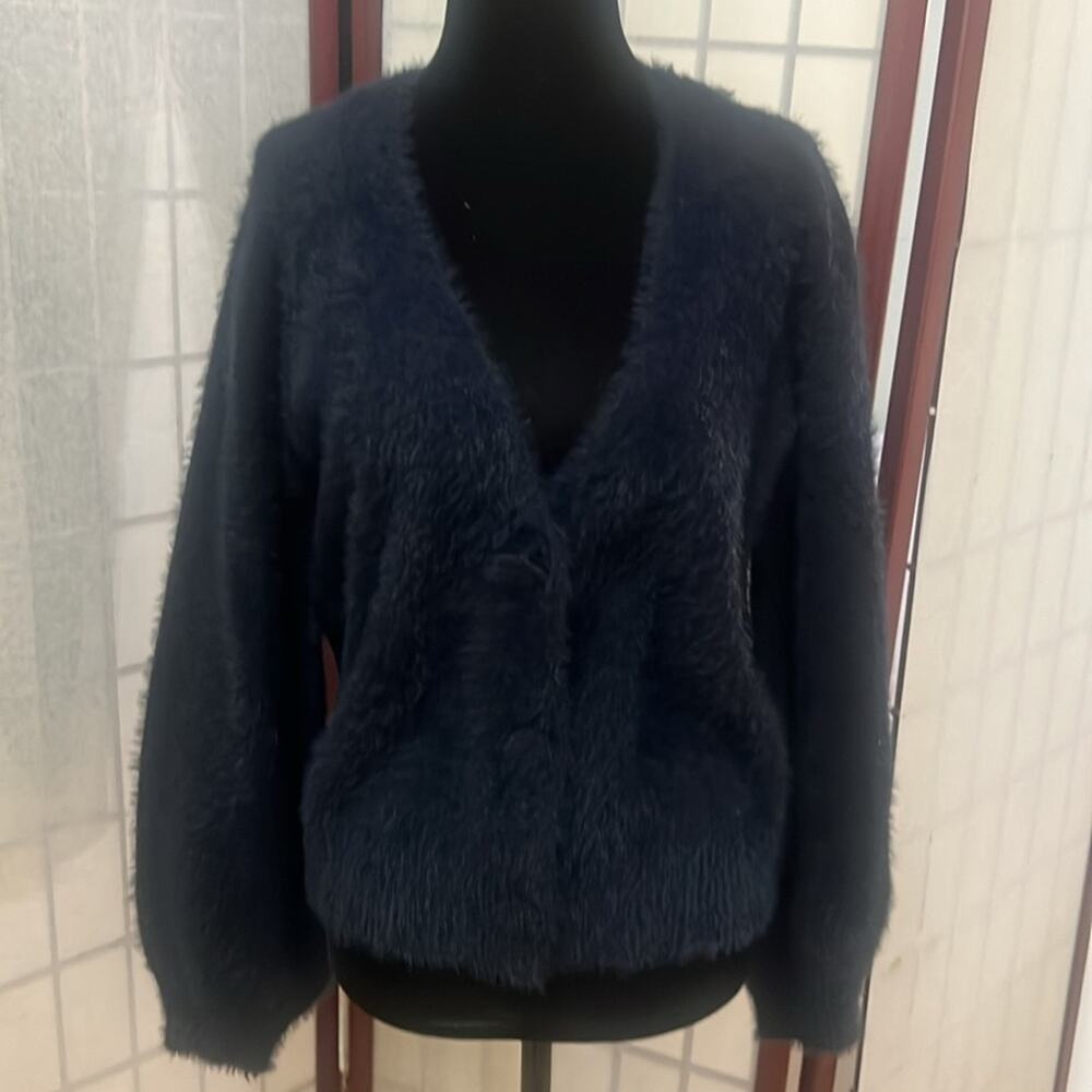 TRUTH BY REPUBLIC NIGHT LIFE  BLUE‎ CARDIGAN SWEATER NWT SIZE M